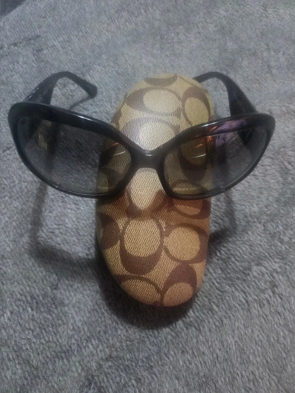 Coach Designer Sunglasses With Case NEW